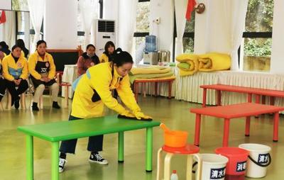 技能比拼展风采，专业护航助成长——六枝特区实验幼儿园举办保育员技能大赛